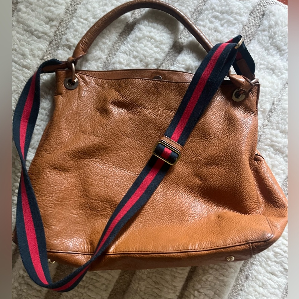 MARK & GRAHAM CAMEL HANDBAG WITH RED-NAVY TWILL SHOULDER STRAP SET No Monogram